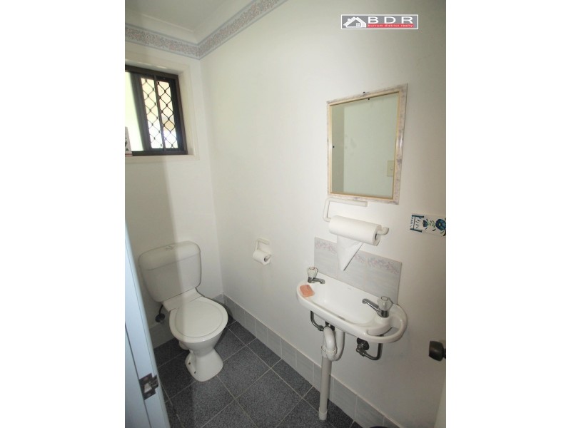 31 Raintree Ave, Burrum Heads QLD 4659