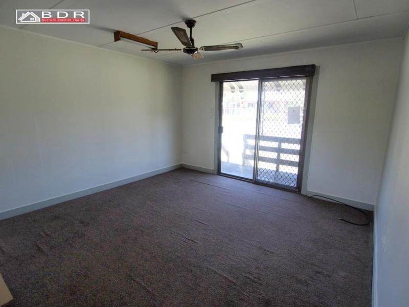 25 James Street, Howard QLD 4659
