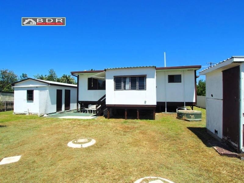25 James Street, Howard QLD 4659