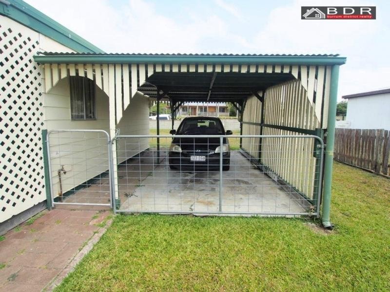 23 James, Howard QLD 4659