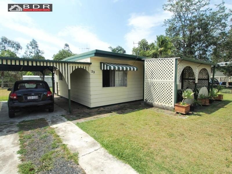 23 James, Howard QLD 4659