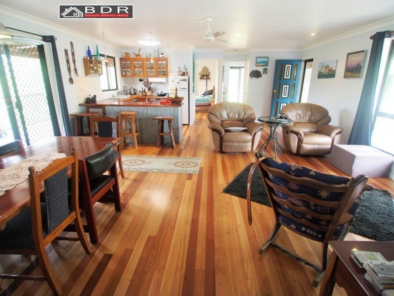 32 Roberts Rd North, Torbanlea QLD 4662