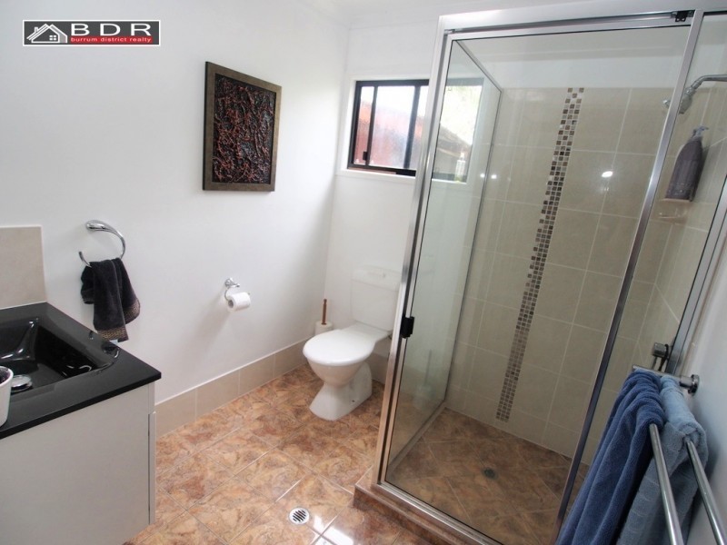 32 Roberts Rd North, Torbanlea QLD 4662