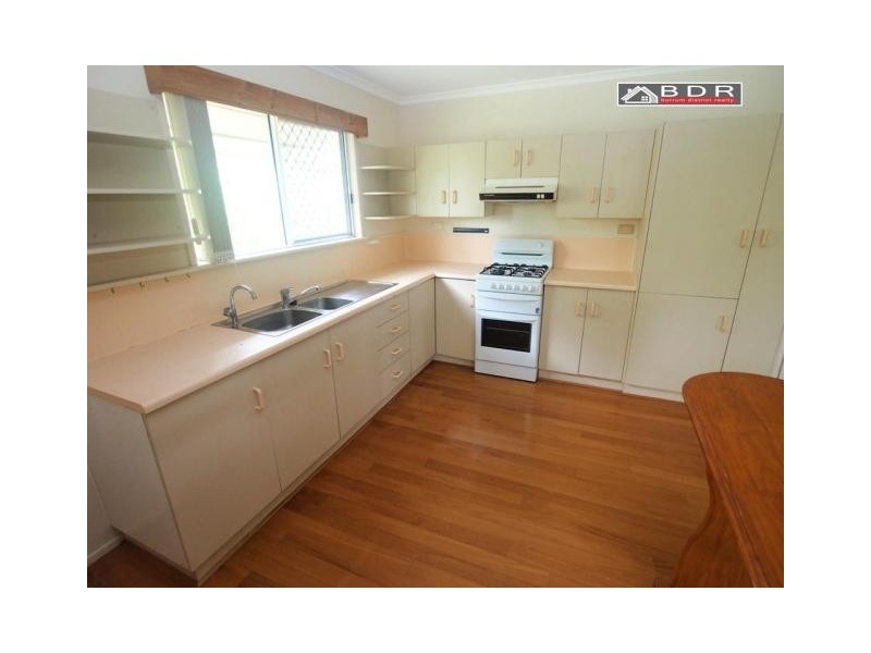 10 Newcastle Street, Burrum Town QLD 4659