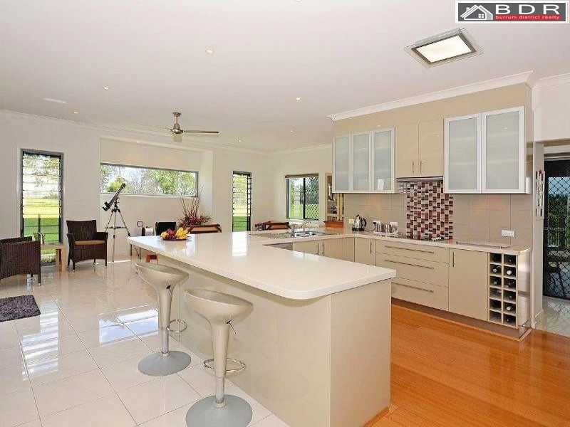 42 Traviston Way, Burrum Heads QLD 4659