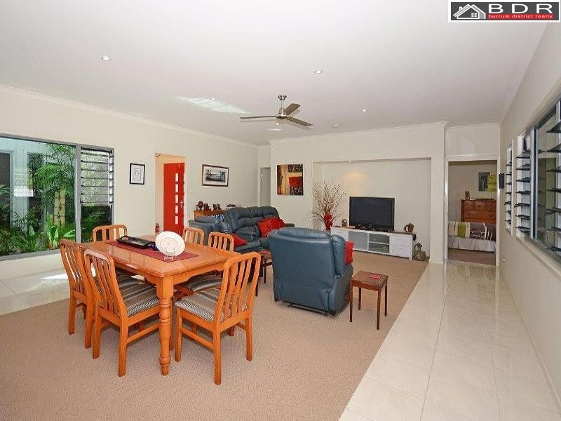 42 Traviston Way, Burrum Heads QLD 4659