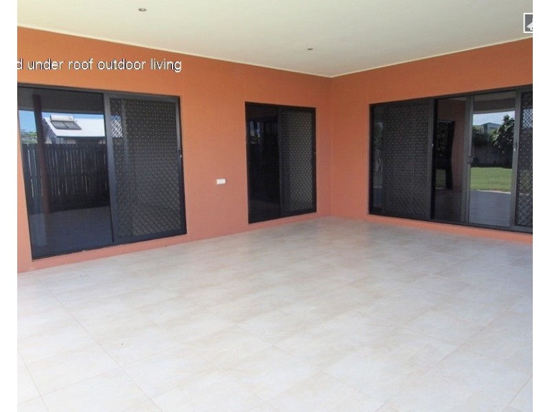 33 Traviston Way, Burrum Heads QLD 4659