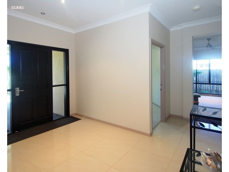 33 Traviston Way, Burrum Heads QLD 4659