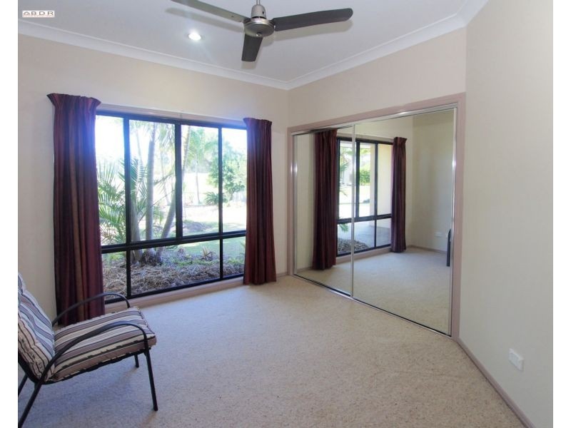 33 Traviston Way, Burrum Heads QLD 4659