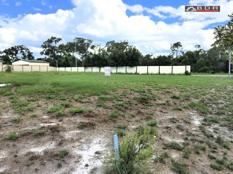 1 Lucas Dr, Burrum Heads QLD 4659