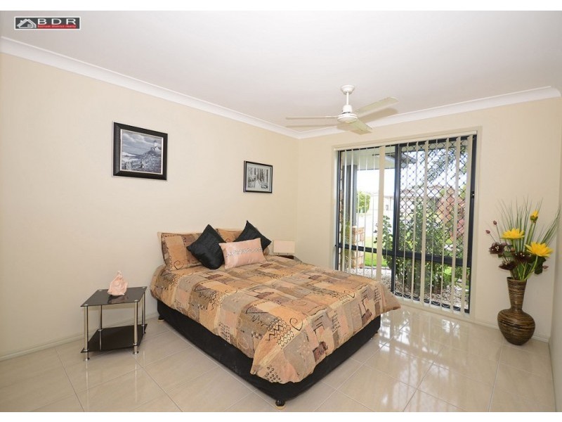 20 Noeme St, Burrum Heads QLD 4659
