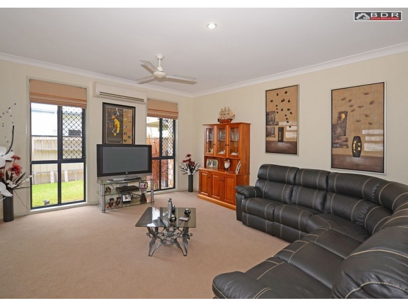 20 Noeme St, Burrum Heads QLD 4659
