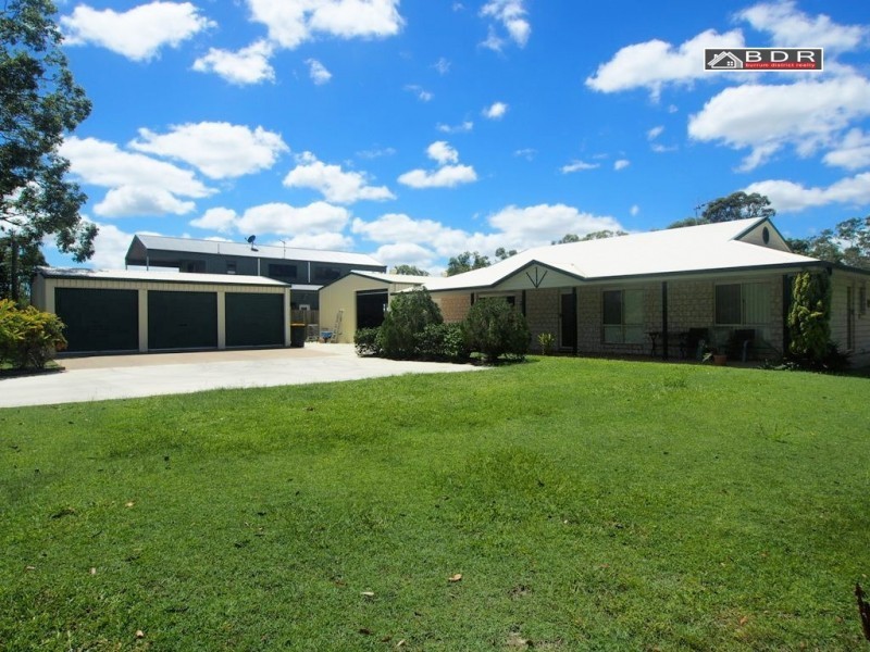 28 East Street, Howard QLD 4659