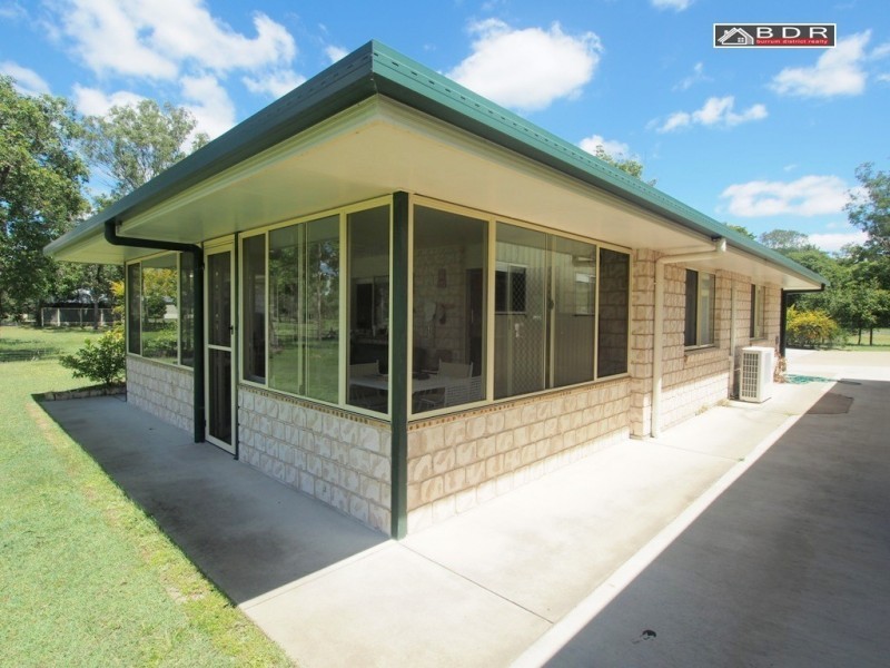 28 East Street, Howard QLD 4659