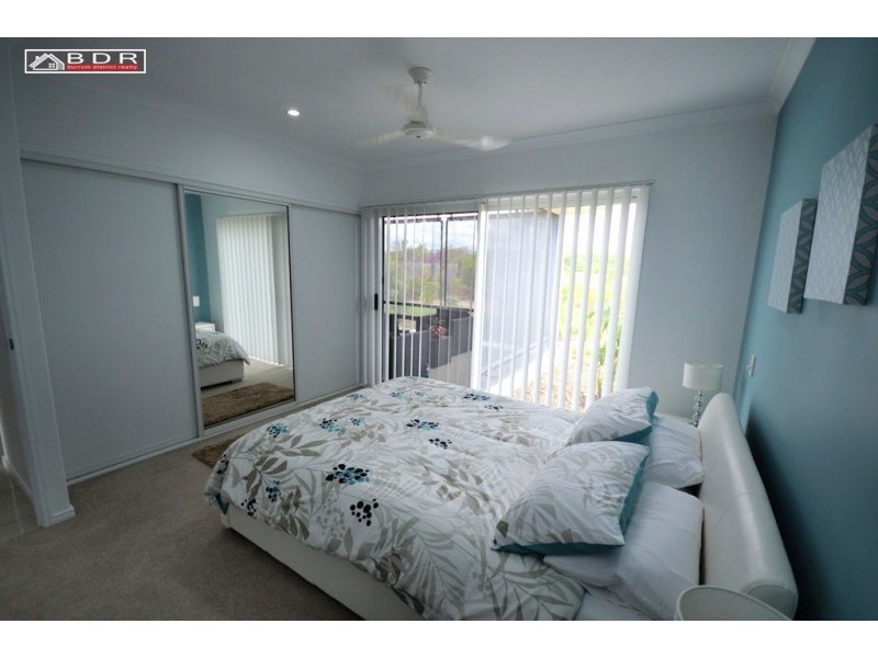 71 Beach Drive, Burrum Heads QLD 4659