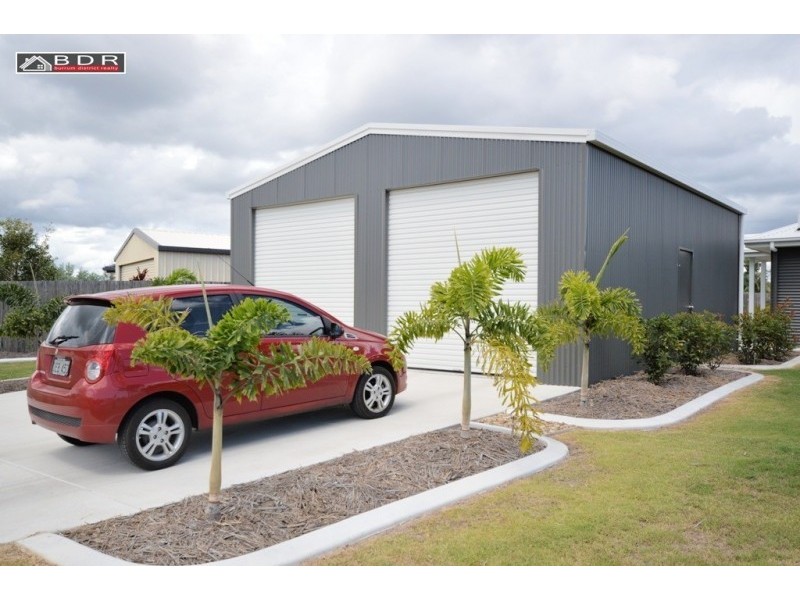 71 Beach Drive, Burrum Heads QLD 4659