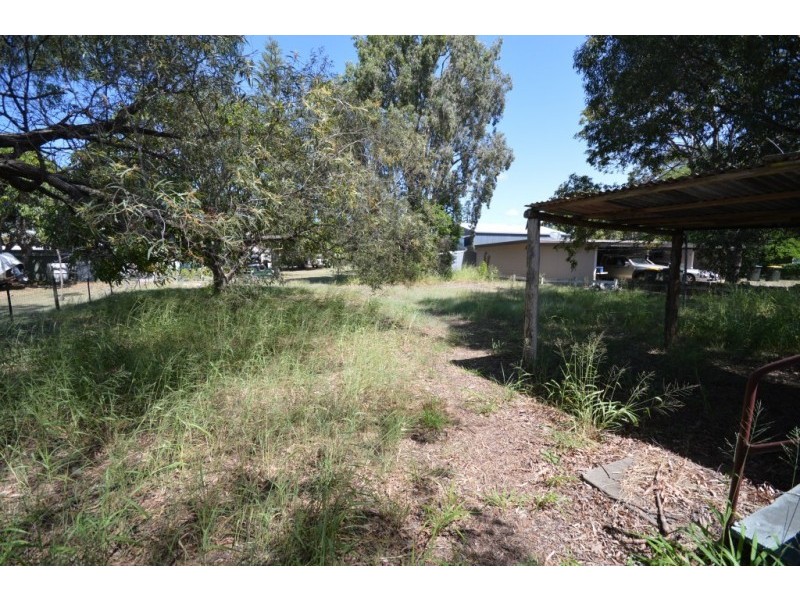 33 Howard Street, Burrum Heads QLD 4659