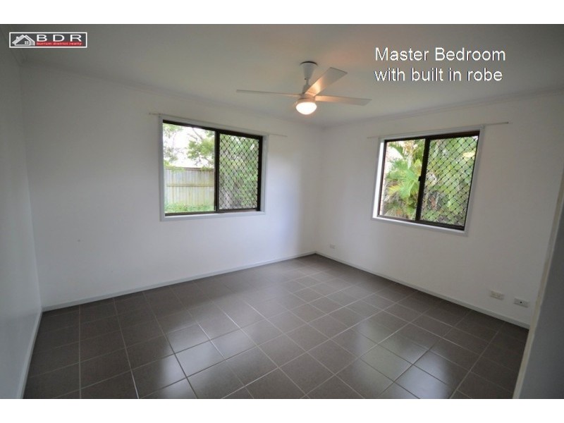 8 Robertson Street, Torbanlea QLD 4662