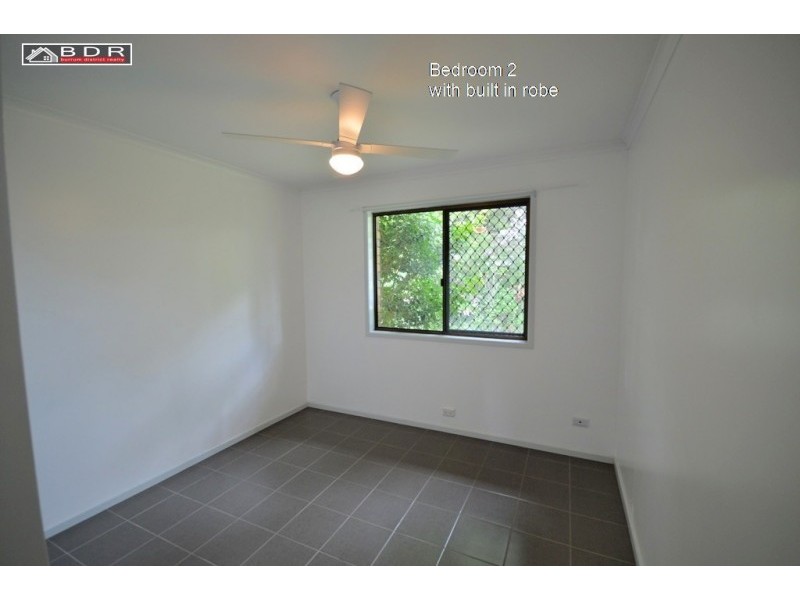 8 Robertson Street, Torbanlea QLD 4662