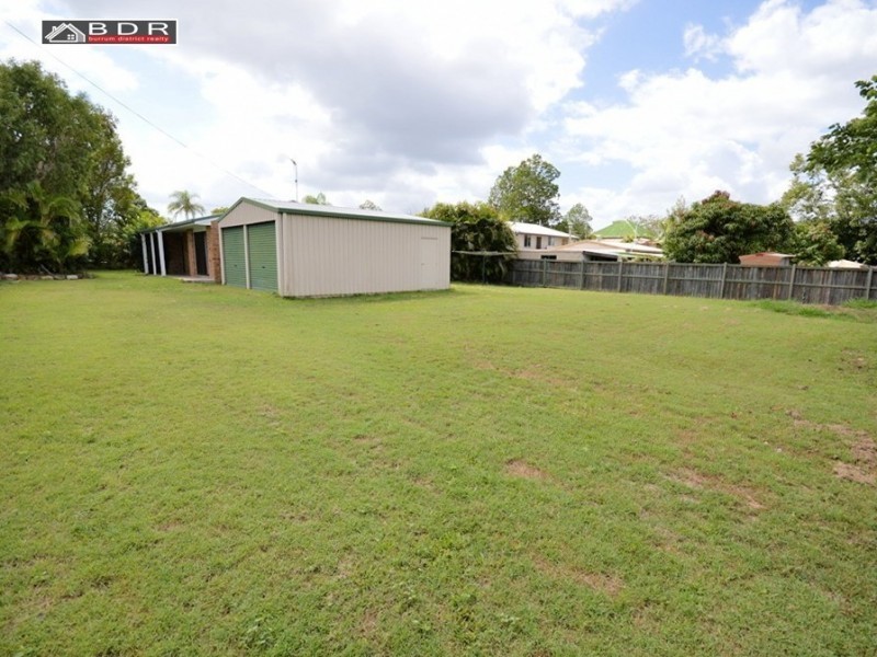 8 Robertson Street, Torbanlea QLD 4662