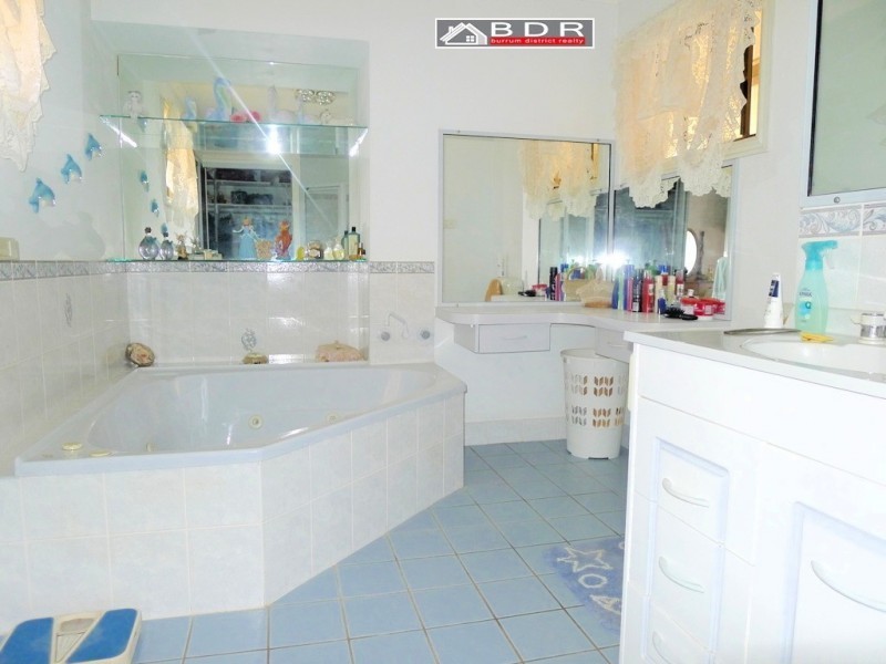 22 Kent Street, Torbanlea QLD 4662