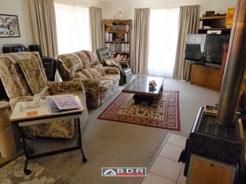 22 Kent Street, Torbanlea QLD 4662