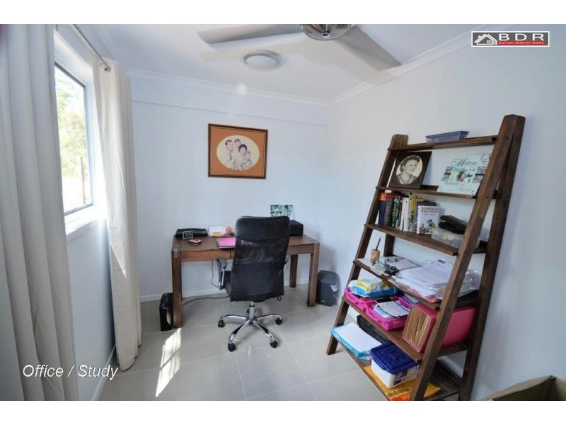 94 Hunter St, Torbanlea QLD 4662