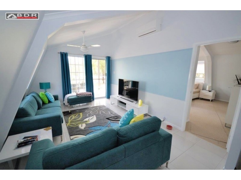 94 Hunter St, Torbanlea QLD 4662