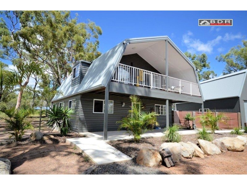 94 Hunter St, Torbanlea QLD 4662