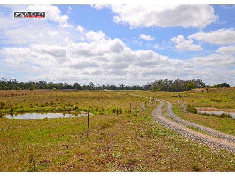 48 Smith Road, Howard QLD 4659