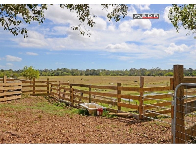 48 Smith Road, Howard QLD 4659