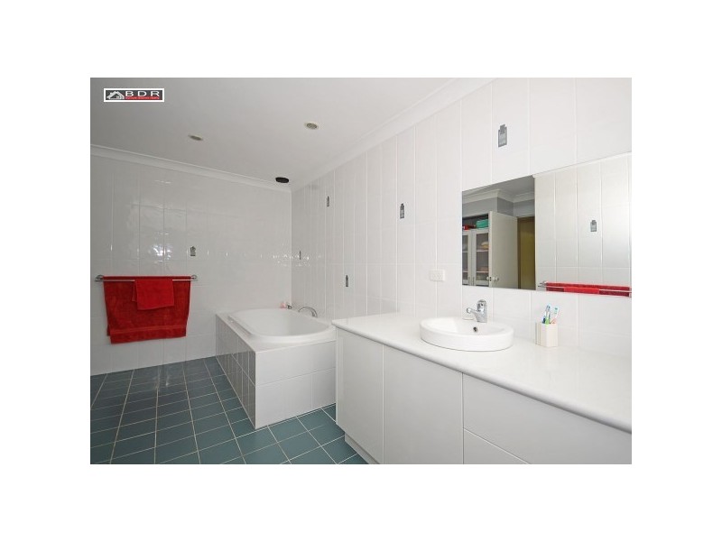 1-55 Colman Cres, Burrum River QLD 4659