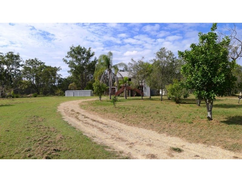 14 Marina Dr, Pacific Haven QLD 4659