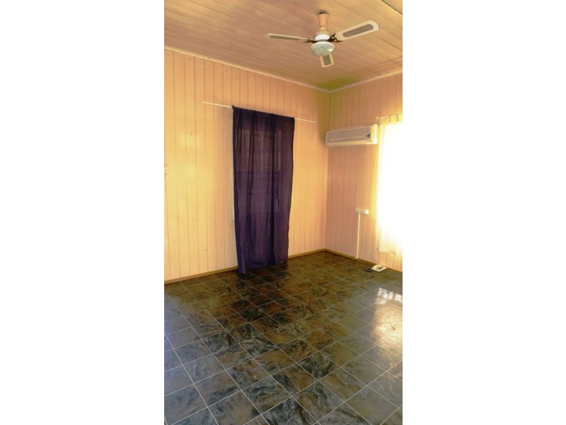 14 Marina Dr, Pacific Haven QLD 4659