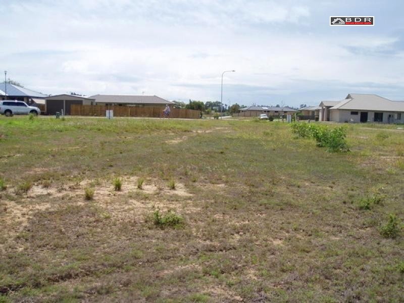 13 Lakes Bvd, Burrum Heads QLD 4659