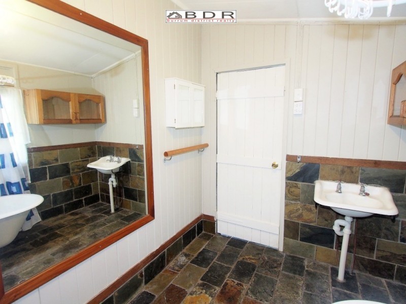 19 Hartley Street, Torbanlea QLD 4662