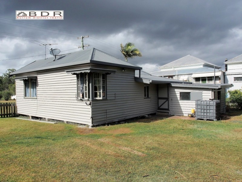 19 Hartley Street, Torbanlea QLD 4662