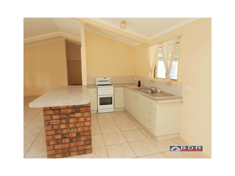 2 Jacqueline Dr, Pacific Haven QLD 4659