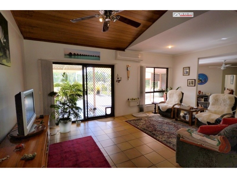 22 Dreamtime Ave, Burrum Heads QLD 4659