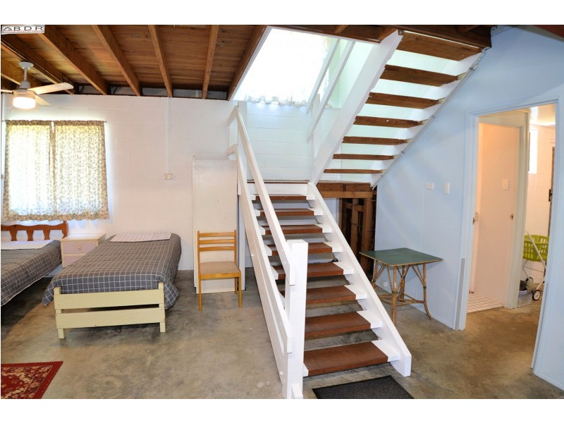 115 Burrum Street, Burrum Heads QLD 4659