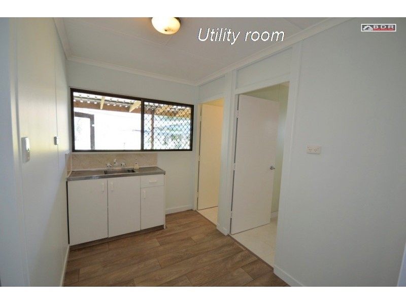 86 Old Bruce Hwy, Howard QLD 4659