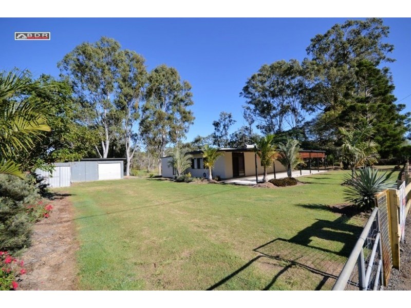 86 Old Bruce Hwy, Howard QLD 4659