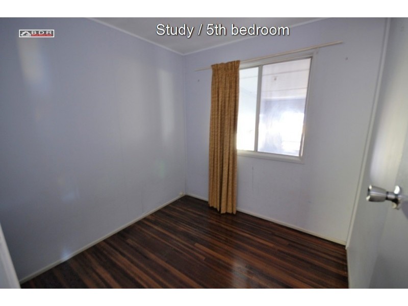 8 Arthur Street, Howard QLD 4659