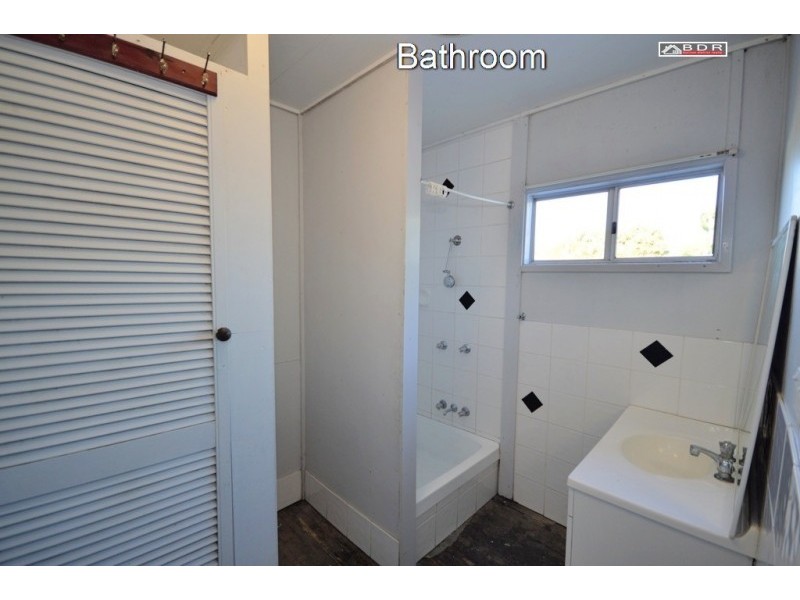 8 Arthur Street, Howard QLD 4659