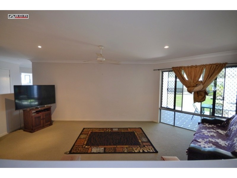 16 Beach Drive, Burrum Heads QLD 4659