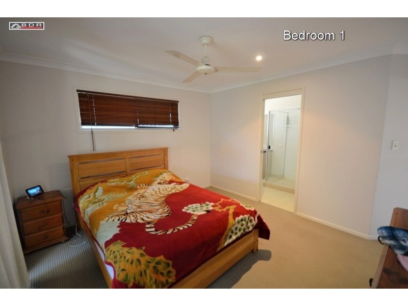 16 Beach Drive, Burrum Heads QLD 4659