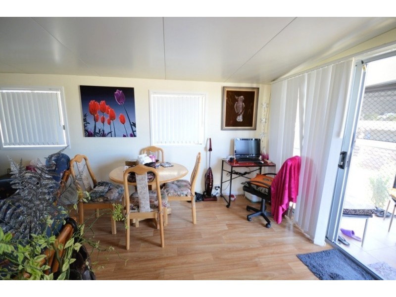 58-60 Howard St, Burrum Heads QLD 4659