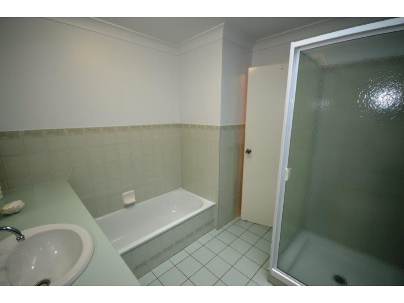 5/110 Burrum Street, Burrum Heads QLD 4659