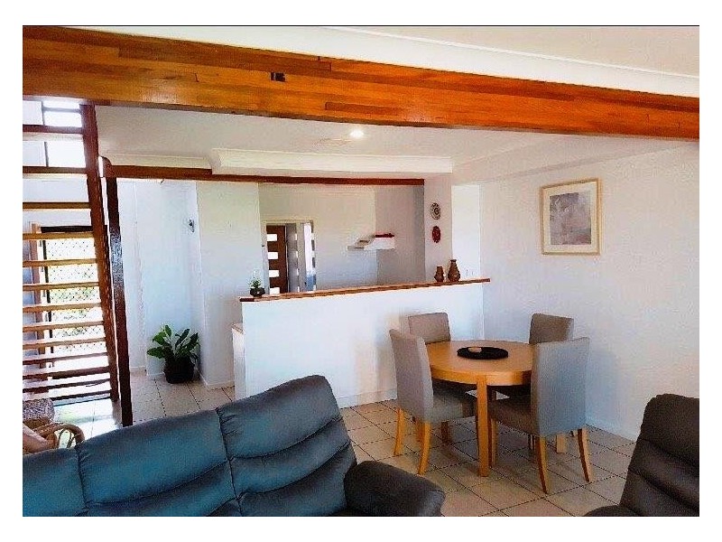 5/110 Burrum Street, Burrum Heads QLD 4659