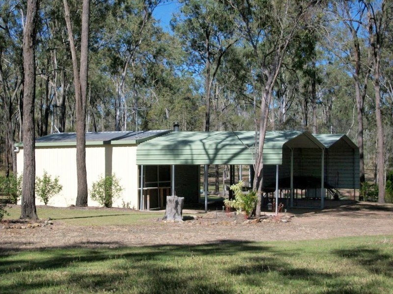 147 Faints Rd, Childers QLD 4660
